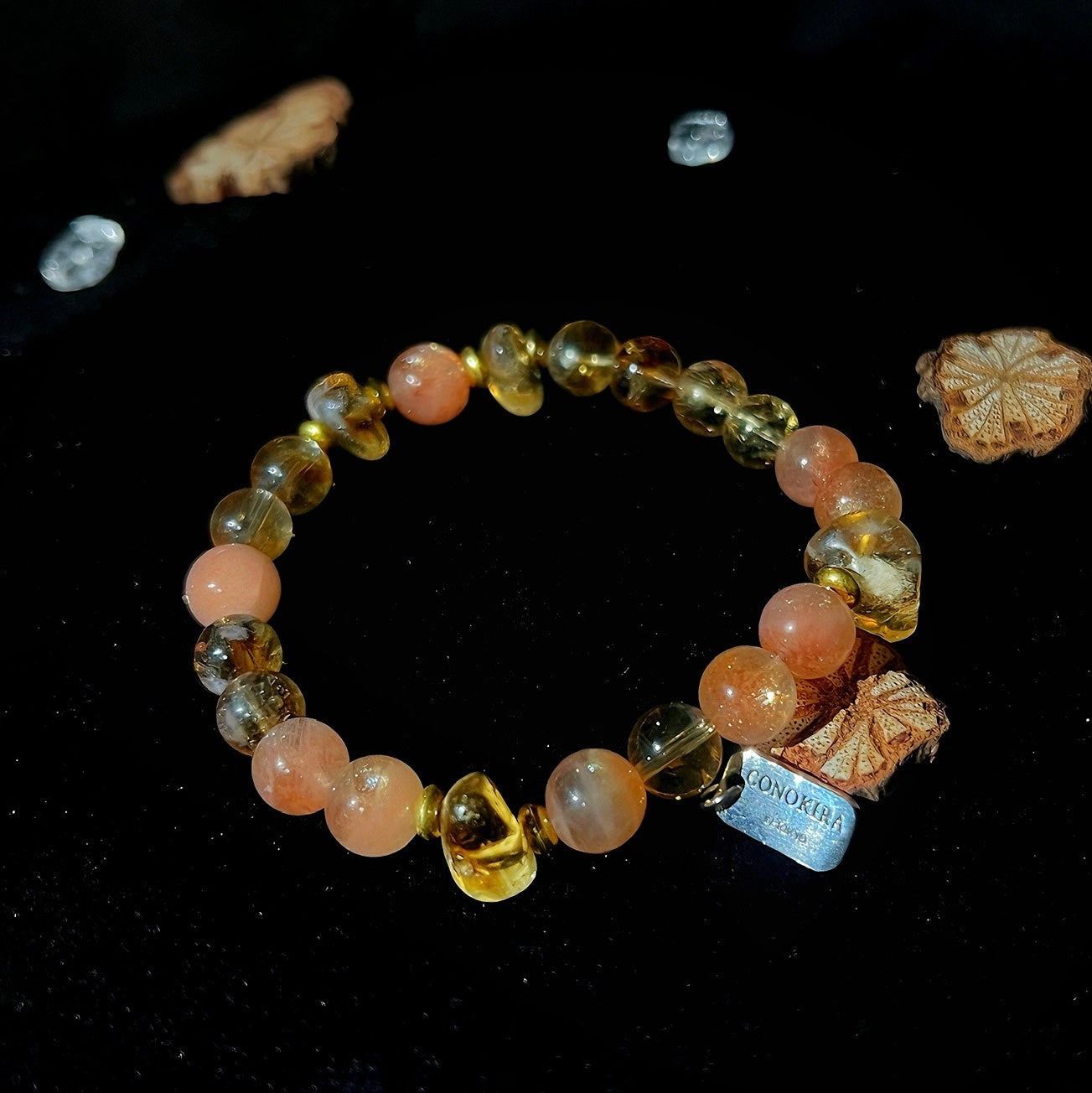 【Fortune Arrives】 Golden Sunstone crystal & Citrine pyramid crystal With Antique Brass Accessories Crystal Bracelet (Elastic)