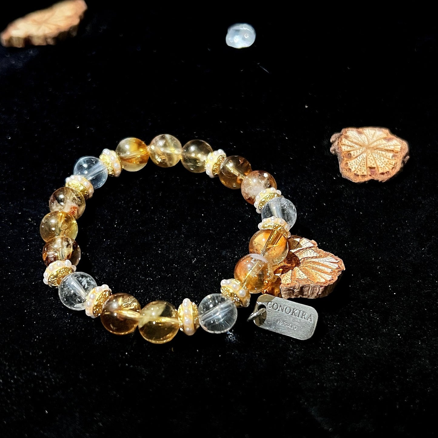 【Sun-kissed Honey】 Citrine pyramid crystal & Clear Quartz With Pearls Gold Spacer Bead Crystal Bracelet (Elastic)