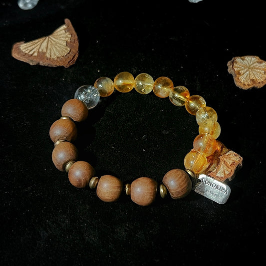 【Wild Amber】 Sandalwood Polished Beads,Citrine pyramid crystal &Flash Clear Quartz With Antique Brass Accessories Crystal Bracelet (Elastic)